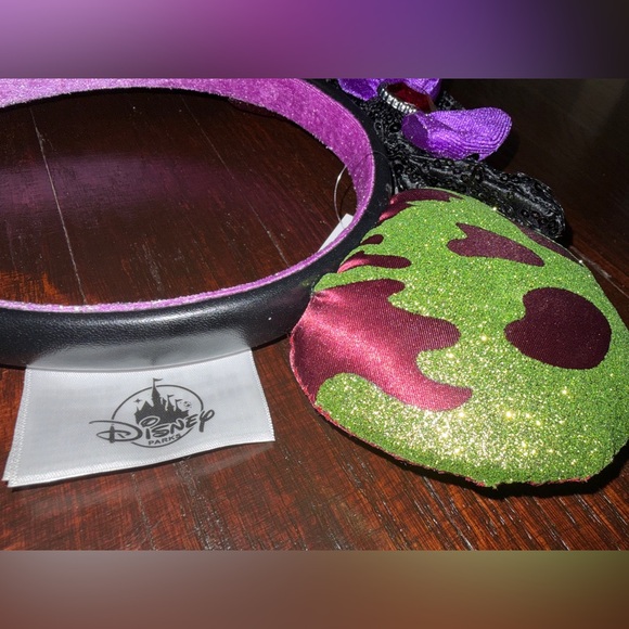 Disney Villain Snow White Minnie Mouse Headband - Picture 5 of 5